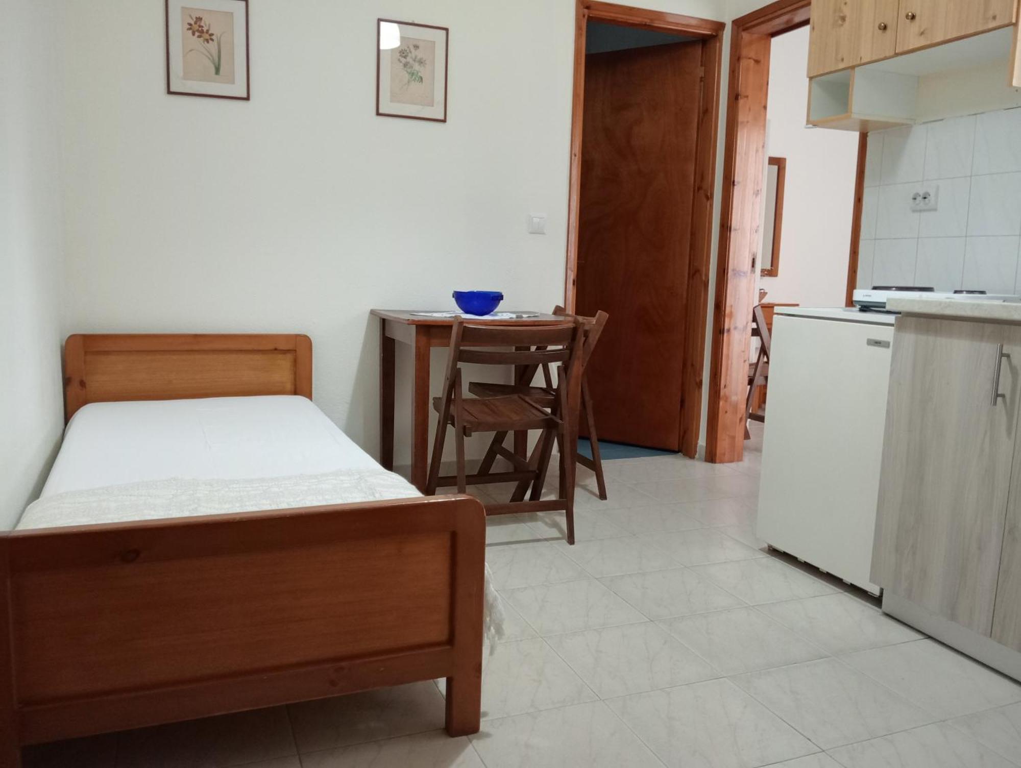 Tatiana'S Apartments Stavros  Phòng bức ảnh